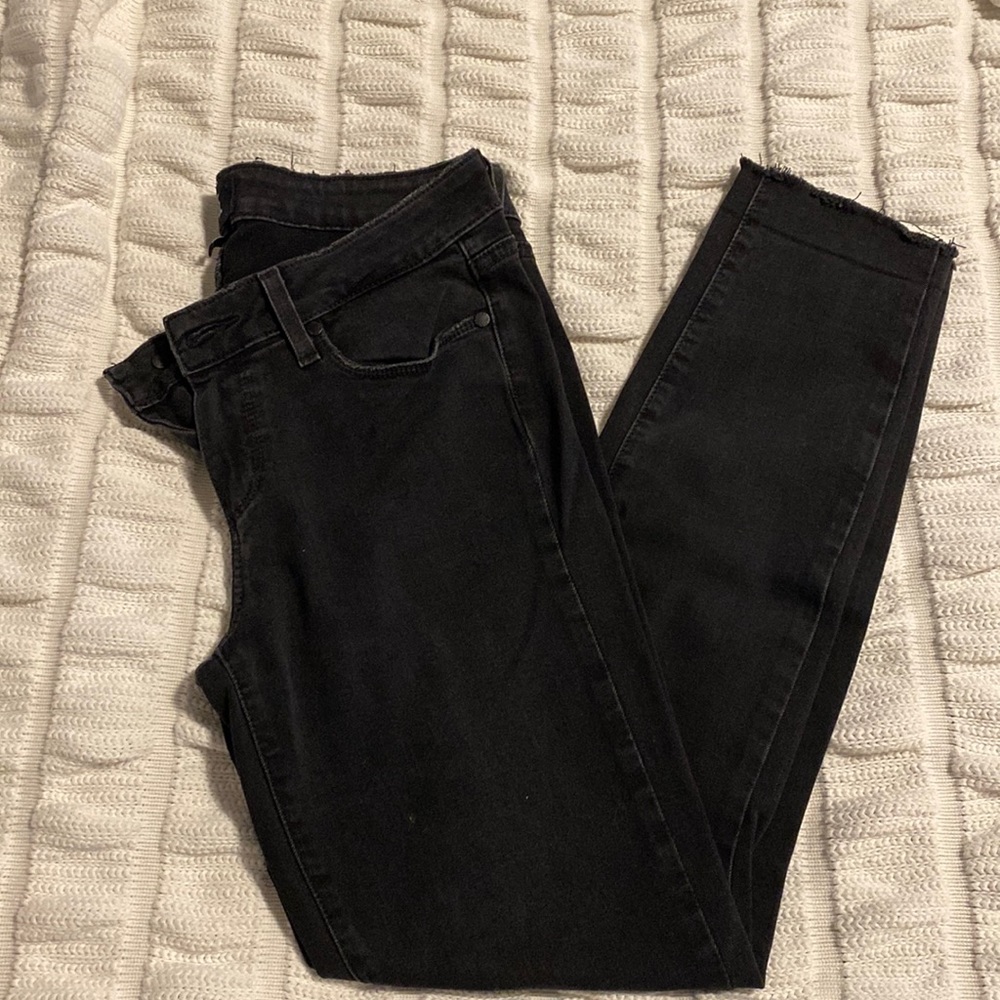 PAIGE denim verdugo ankle distressed black